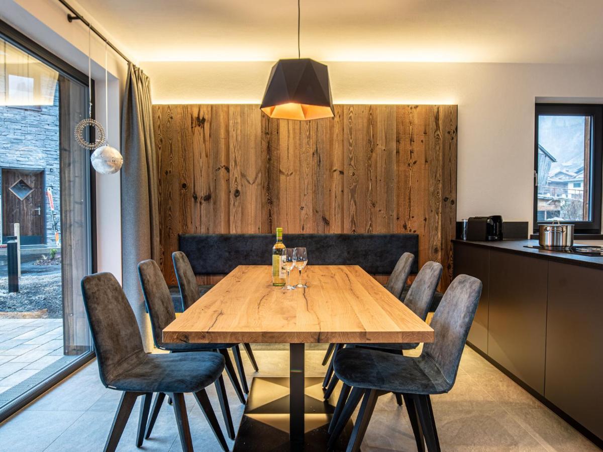 Apartment In Wald Im Pinzgau With A Carport Kültér fotó