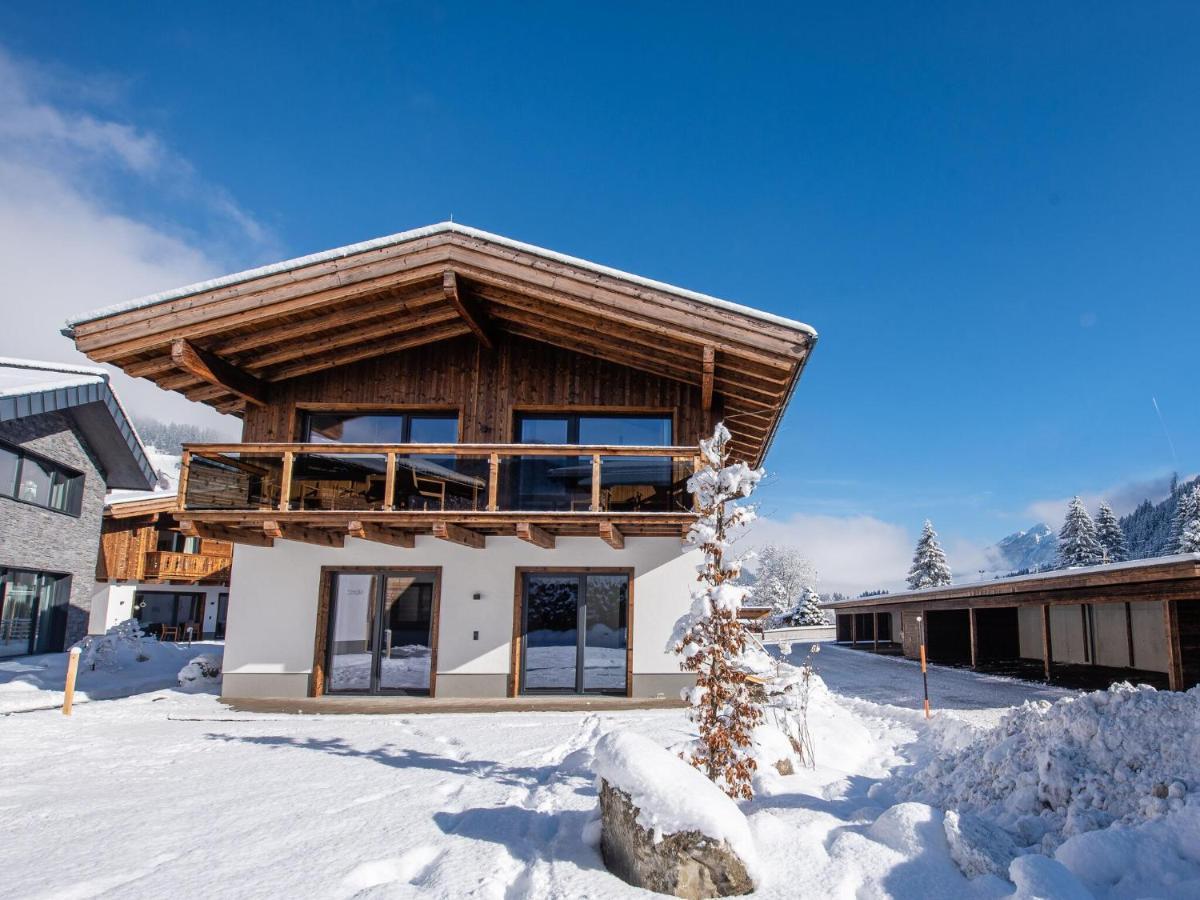 Apartment In Wald Im Pinzgau With A Carport Kültér fotó